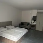 Johannisberg Bad Homburg فندق مبيت وإفطار 3*