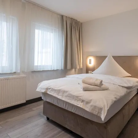 Johannisberg Bad Homburg Couette-café 3*