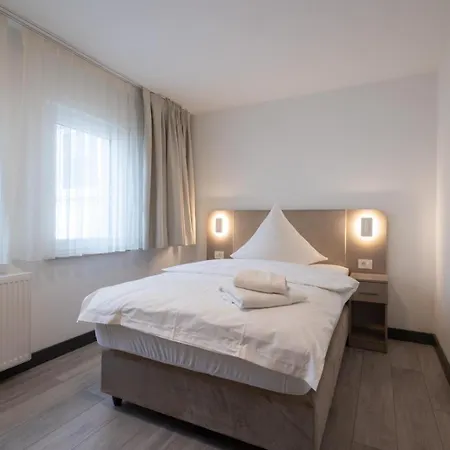 Johannisberg Bad Homburg Hotel *