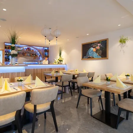 Couette-café Johannisberg Bad Homburg 3*